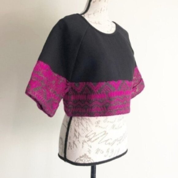 Lovers + Friends Crop Top S NWT Knit Friday Night Thick Knit Heavy Warm Party - Picture 6 of 13